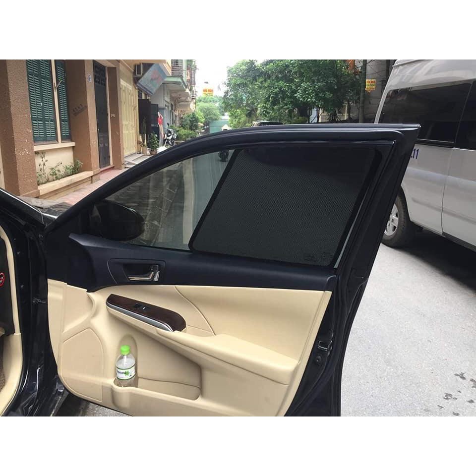 Rèm che nắng ô tô Toyota Camry 2014- 2022 , che nắng hút nam châm theo xe, bộ 4 cánh. Hàng loại tốt