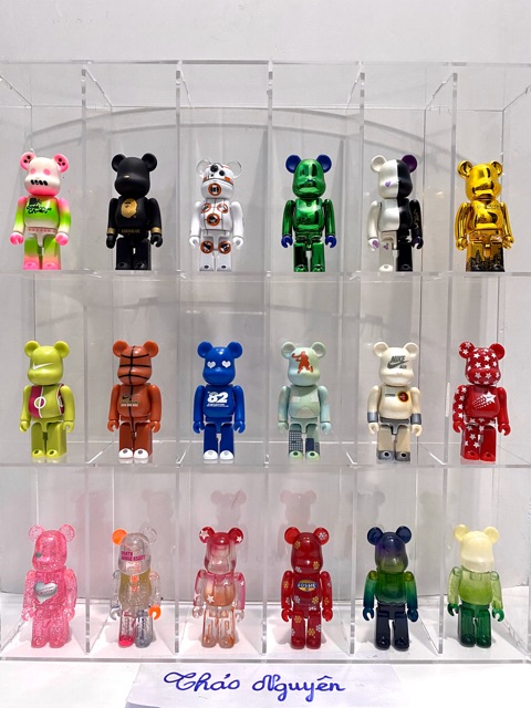 Mô hình gấu bearbrick nguy trang Bape hiện đại