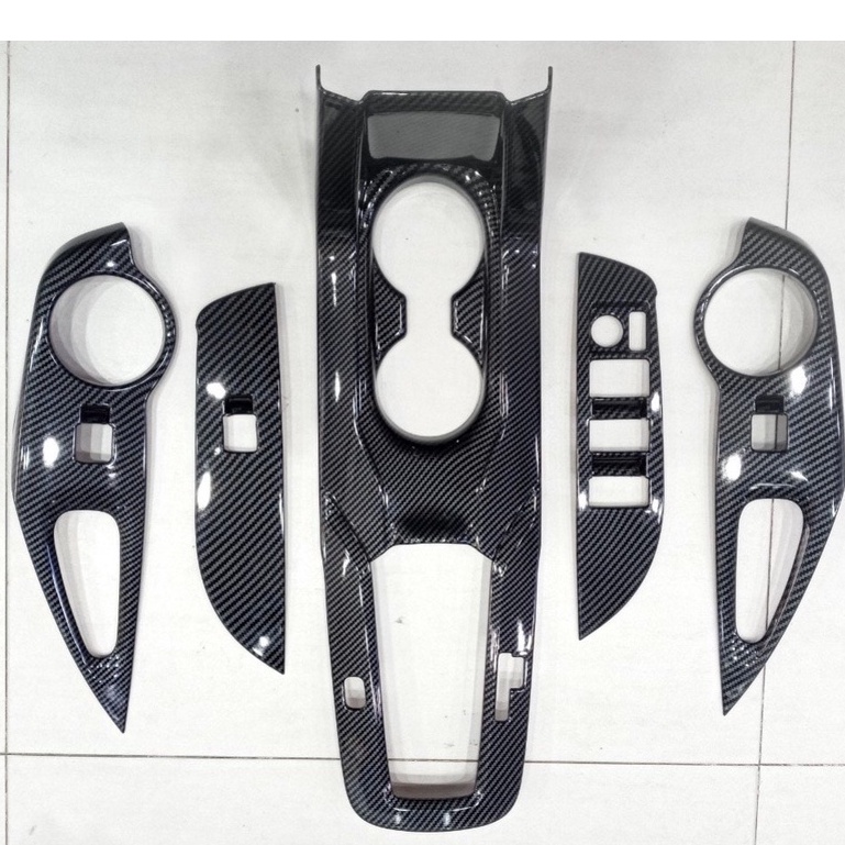 Ốp nội thất xe Toyota Corolla Cross 2020 - 2026 Hàng Nhựa ABS cao cấp nhất , có vân đá, vân gỗ, vân carbon