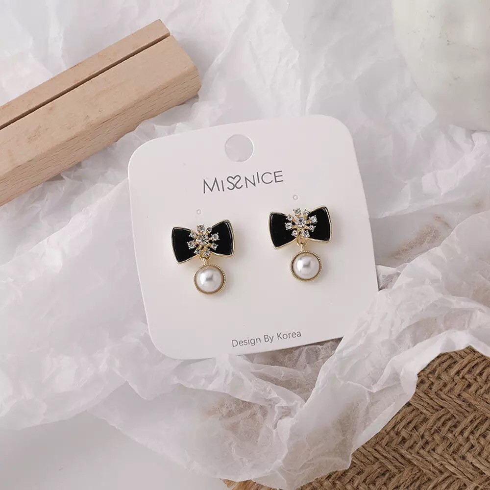 Bông tai Mushroom Le Nơ pha lê hạt ngọc trai Black