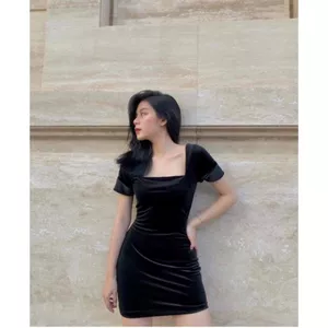ĐẦM NHUNG CỔ VUÔNG SANG CHẢNH SIÊU TÔN DÁNG VELVET DRESS