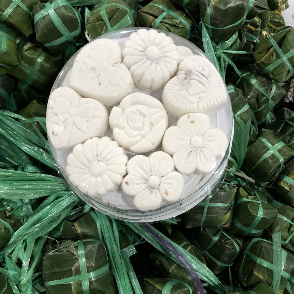 Bánh in nhân đậu xanh hoặc dừa 24 cái/hộp | Shopee Việt Nam