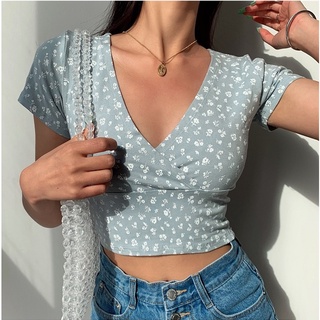 Áo Thun Ôm Cổ Chữ v In Họa Tiết Hoa Phong Cách Retro Thời Trang Mới Cho Nữ