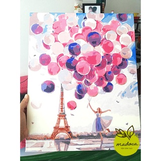 Tranh tô màu số hóa Madoca có khung 40x50cm Bay giữa Paris T922