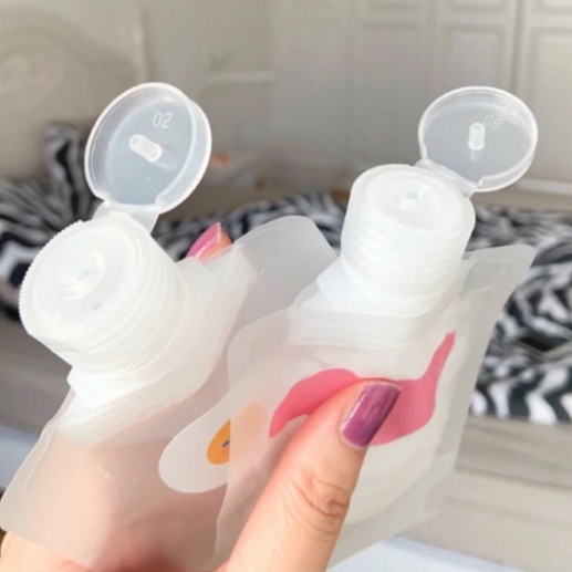 BỘ CHIẾT MỸ PHẨM DẦU GỘI SỮA TẮM TRONG SUỐT TIỆN LỢI 30ML- 50ML -100ML