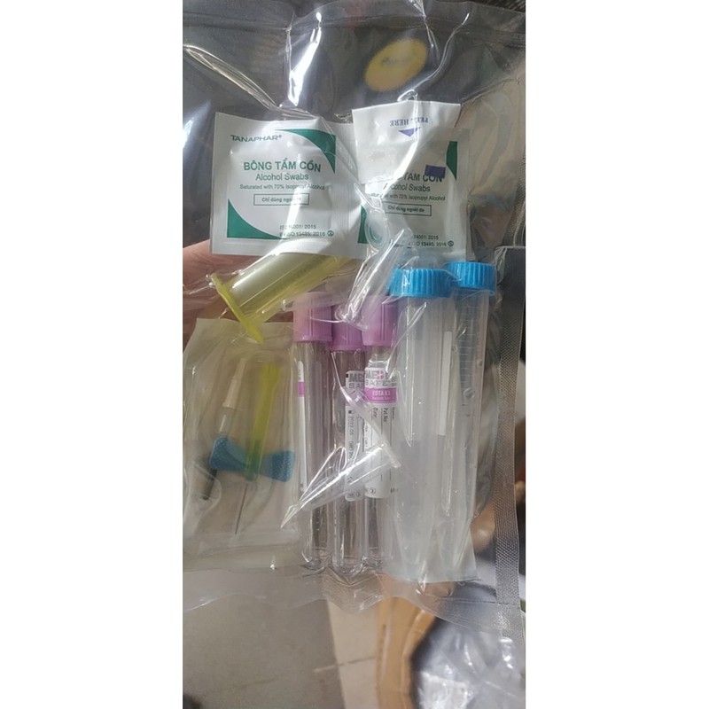 Bộ kit PRP có ống áp lực âm - chất hoạt hóa