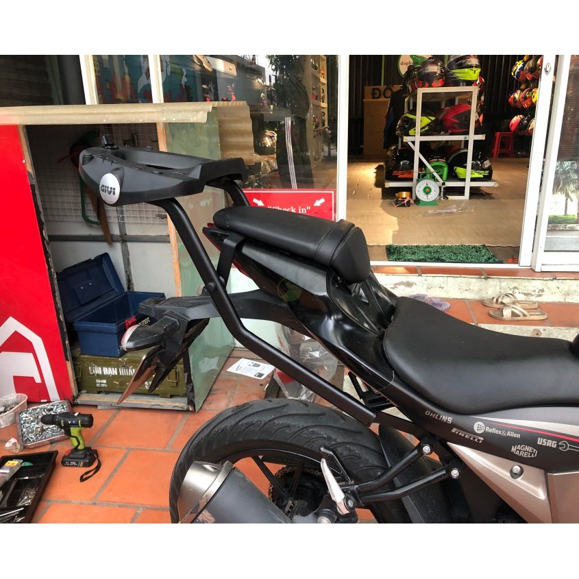 Baga sau chịu lực GIVI SUZUKI SRV-GSX R150/S150 - Cảng Givi Chính hãng