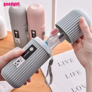 Hộp đựng bàn chải kem đánh răng mang theo