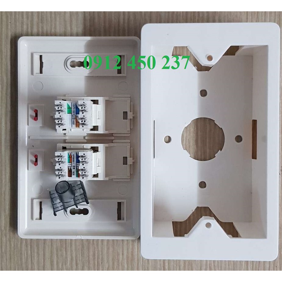 Bộ ổ cắm mạng đôi AMP/Commscope gồm: 1 cổng Mạng Cat6 + 1 cổng Điện ...