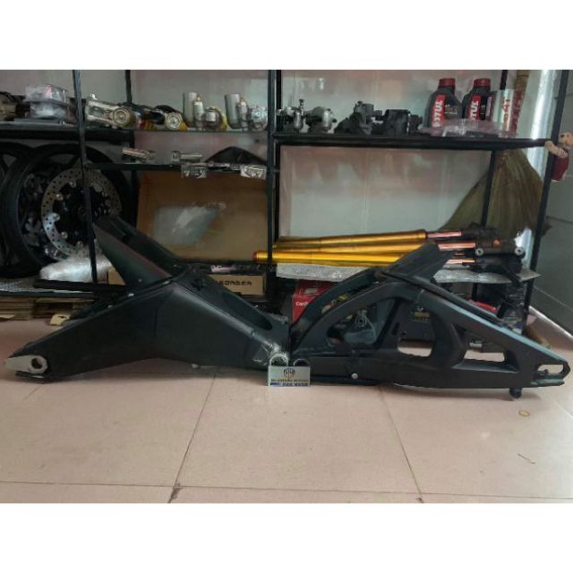 Dè con chắn bùn gấp sau yamaha r6 | Shopee Việt Nam