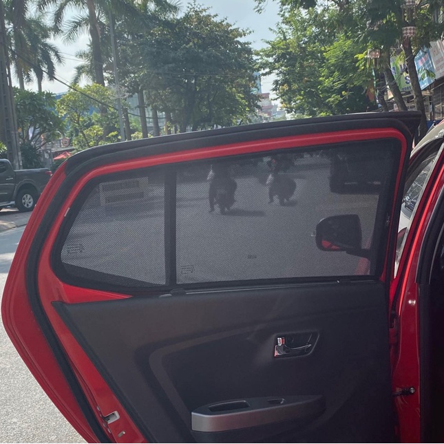 Rèm che nắng ô tô Toyota Wigo 2018-2026, Che nắng hút nam châm theo xe, chống nóng,bộ 4 cánh. Hàng tốt