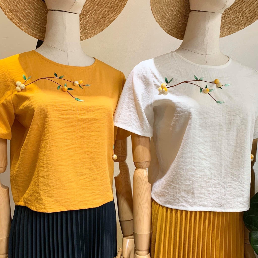 Áo Linen Thêu Hạt thiết kế The Kat House, chất vải Linen bóng mượt, chịu nhiệt tốt và thấm hút nhanh