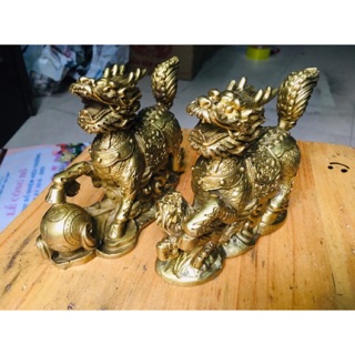 Cặp Kỳ Lân Phú Quý May Mắn bằng đồng vật phẩm phong thuỷ trưng bày trang trí