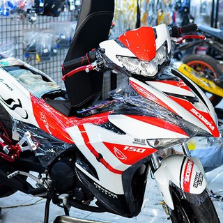 Tem trùm exciter 150 trắng đỏ mẫu mới, độ team trùm decal xe máy ex dán đời 2015-2020