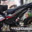 Tem rời Y15ZR đen đỏ xám in UV cao cấp, Dán xe Exciter 150 đời 2016-2019 màu đen. Mẫu decal hoa văn chìm ẩn