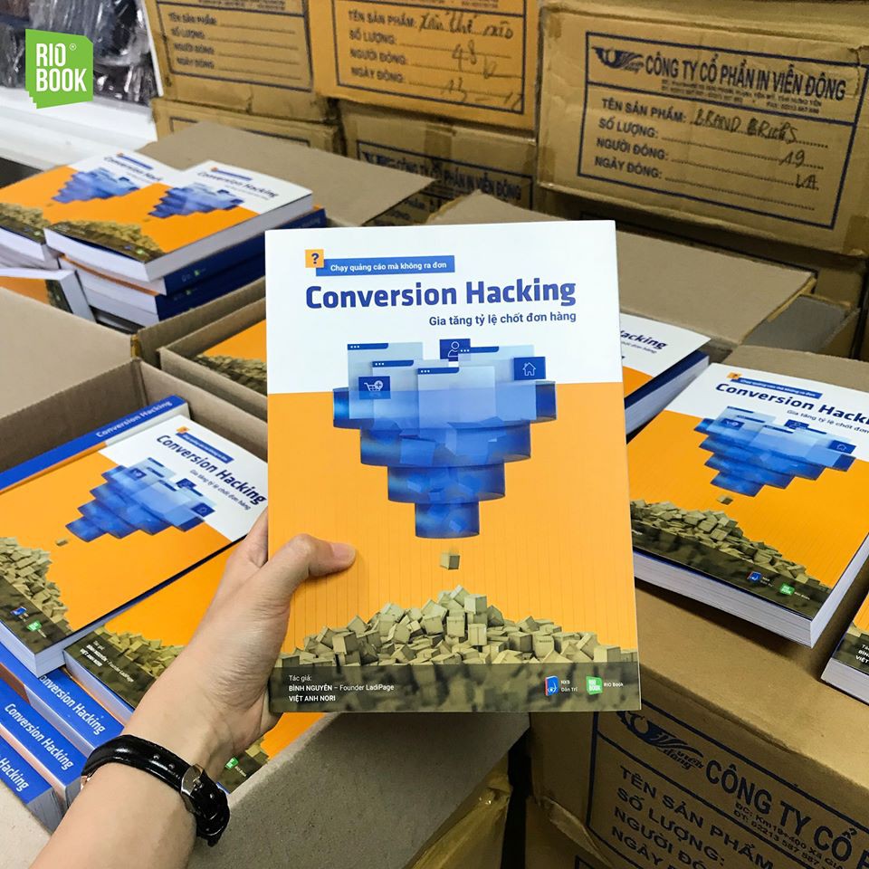 Ảnh Sách Conversion Hacking Gia tăng tỷ lệ chốt đơn hàng 2