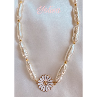 Vòng cổ nữ handmade hạt nhựa dài kết hợp cùng charm hoa cúc Daisy