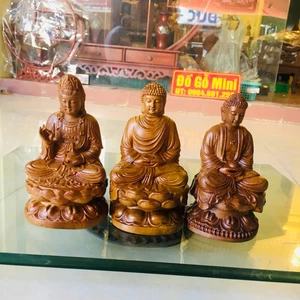 Phật tam thế
