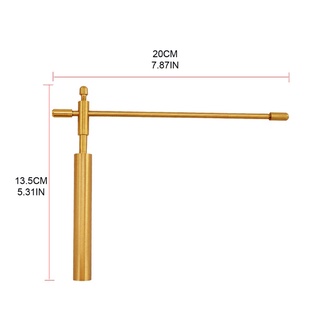 2 Que cảm xạ bằng đồng thau dùng để dò kho báu/ bóng ma/ vật chôn cất