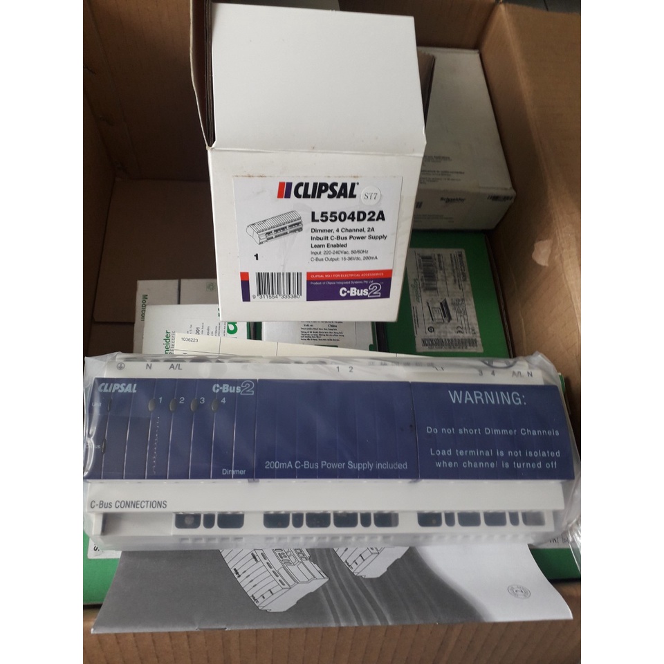 Variateur Clipsal L5504D2A 4 Canaux C-Bus2 D'occasion - Pour Domotique Et éclairage Intelligent, Sans Alimentation