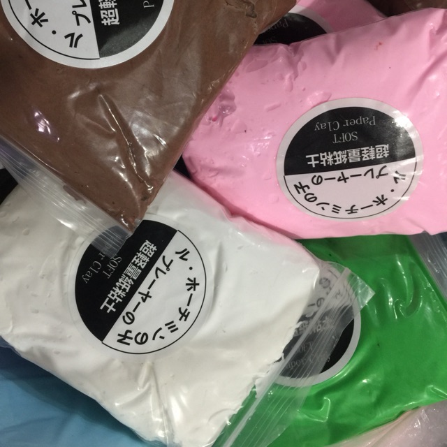 Đất sét nhẹ tự khô ,bột giấy trang trí bánh sinh nhật .đất sét giấy Nhật Bản SOFT PAPER CLAY gói 100g ( nhiều màu )