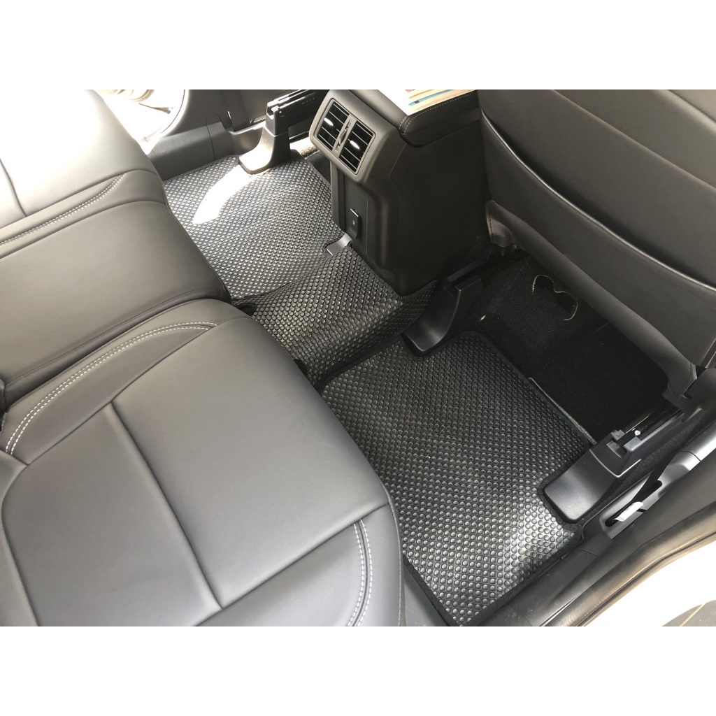 Thảm lót ô tô KATA cho xe Mitsubishi Outlander 7 chỗ (2012-2025) - Khít với sàn, Chống trơn, Không mùi, Không ẩm