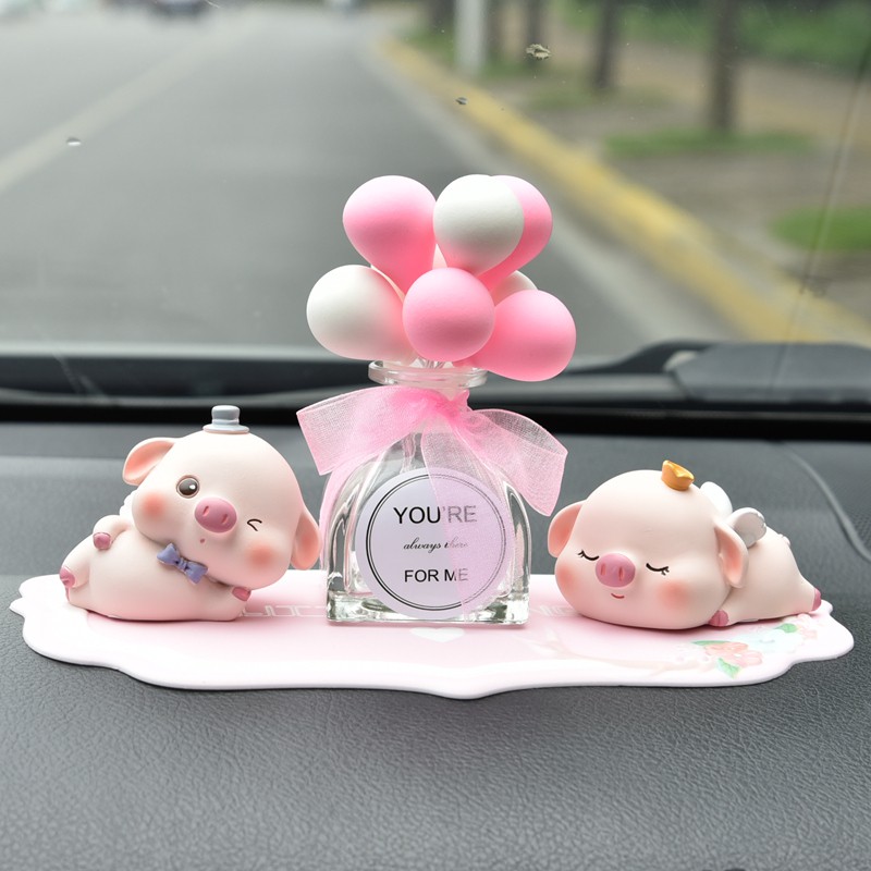 Decor bộ heo, lợn gia đình trang trí taplo ô tô vô cùng đáng yêu , phụ kiện xe hơi sáng tạo, hoặc để bàn làm việc có tặn