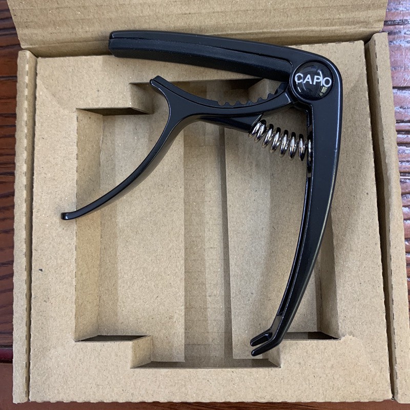Capo guitar cá mập kẹp được Acoustic và classic loại tốt nhất tặng pick ...