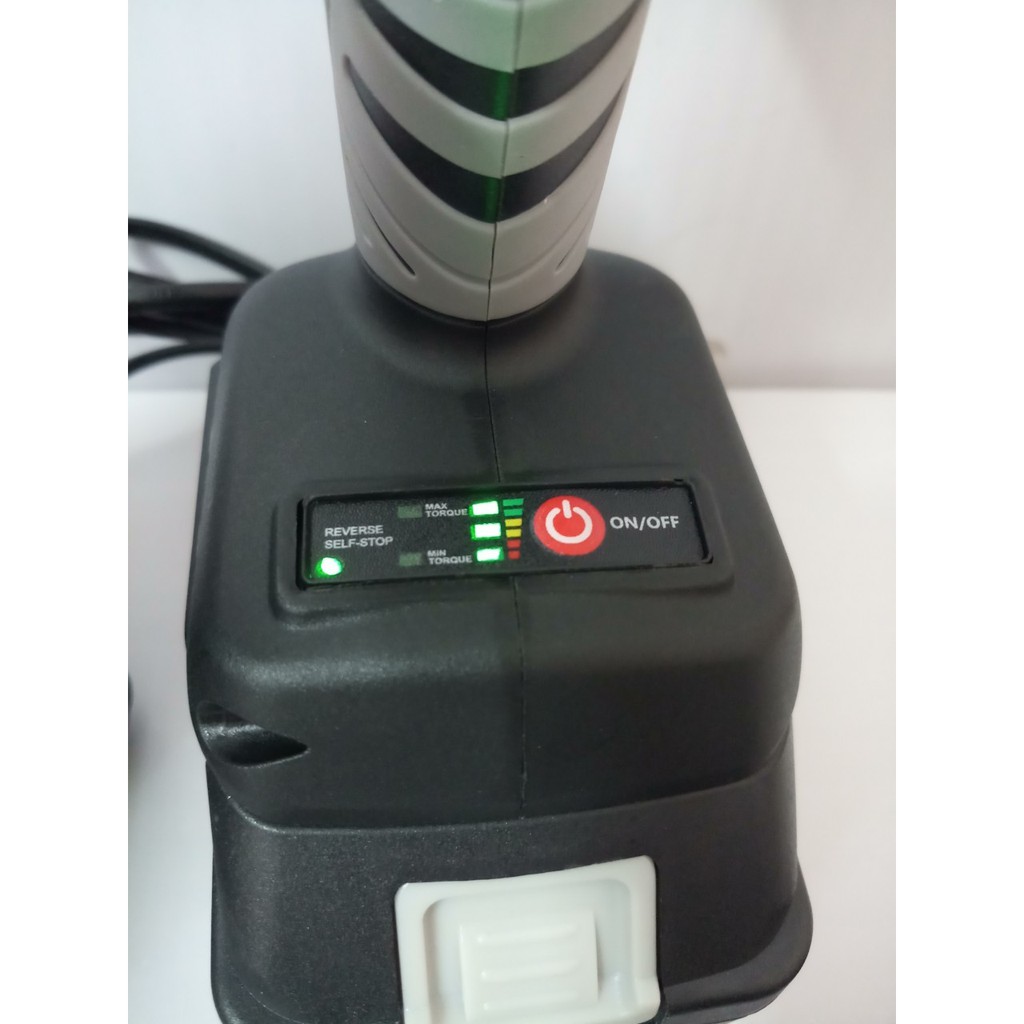 Máy Siết Bulong Hitachi 199v tặng kèm bộ phụ kiện 3 trong 1