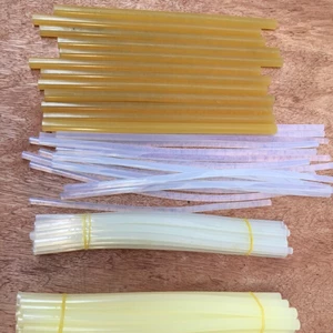 Keo nến to/ nhỏ (3 cây)