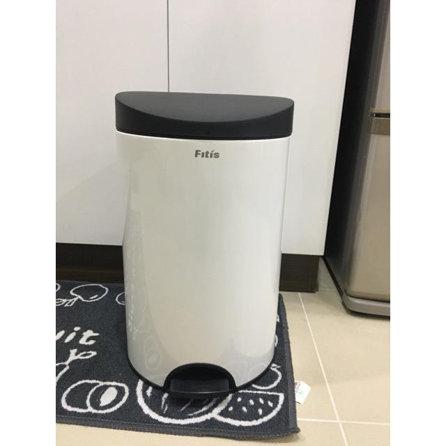 Thùng rác Fitis mẫu mới 2020 loại 12 lít. | Shopee Việt Nam