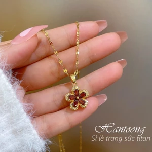 Vòng cổ titan nữ dây chuyền titan mặt hoa 5 cánh đá pha lê long lanh thời trang sang trọng mẫu mới nhất 2022