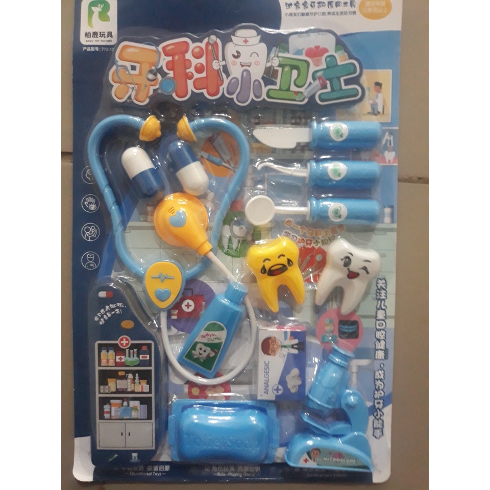 Đồ chơi bé tập làm bác sĩ