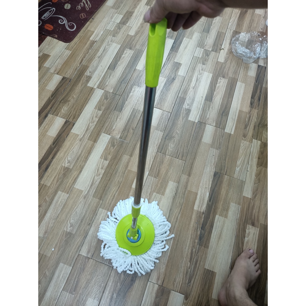 Chổi Lau Nhà 360 Độ Tặng Kèm 2 Bông Lau Và Móc Treo Chổi