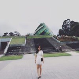 ngoc24693