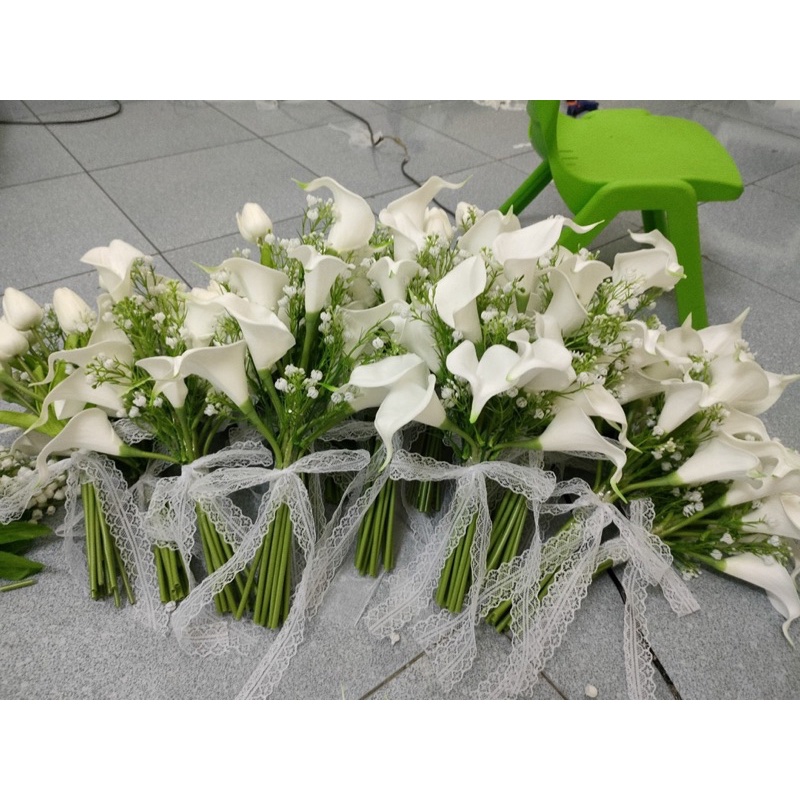 hoa cầm tay cô dâu( ảnh thật shop tự chụp)