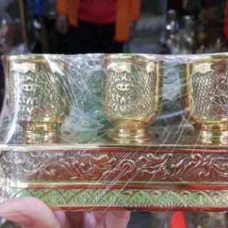Kỷ Thờ Rượu/ Nước 3 Chén bằng Đồng Vàng