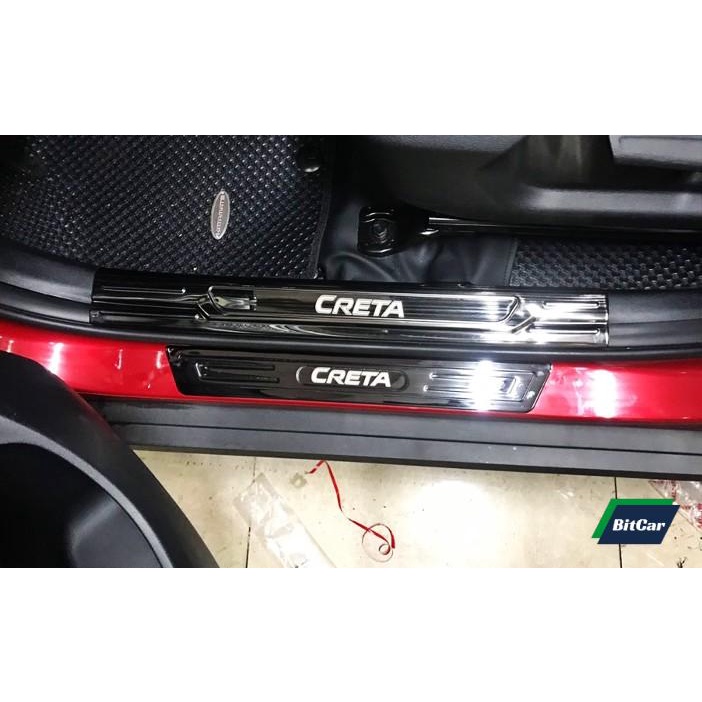 Ốp bậc cửa xe Hyundai Creta 2022-2023, Nẹp bước chân ô tô Creta ,Chất liệu Titan cao cấp.