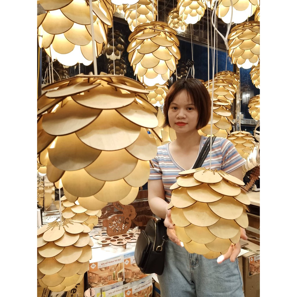 Đèn Gỗ trang trí - Đèn gỗ dáng quả thông