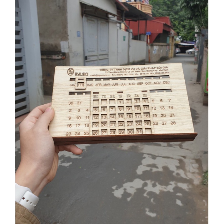 Lịch gỗ vạn niên , Lịch gỗ khắc theo yêu cầu, quà tặng doanh nghiệp