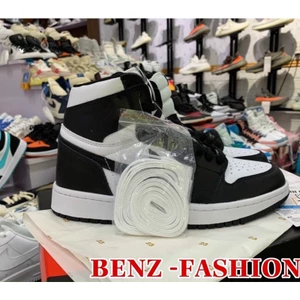 Giày thể thao sneakers Pan.da đen trắng cổ cao êm chân chống trơn trượt B 954