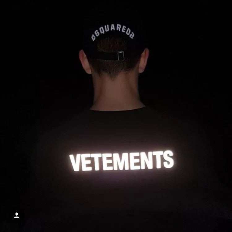 Áo thun Stee Phản quang VETEMENTS CAT Localbrand ICVCVNI Unisex Menwear Cotton