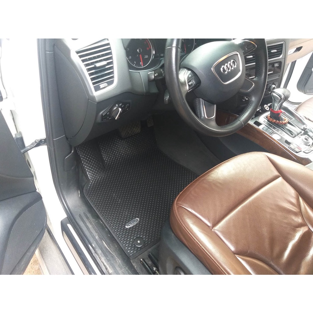 Thảm lót ô tô KATA cho xe Audi Q5 (2010 - 2017) - Khít với sàn, Chống trơn, Không mùi, Không ẩm mốc