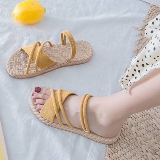 Dép Quai Ngang Đế Bệt