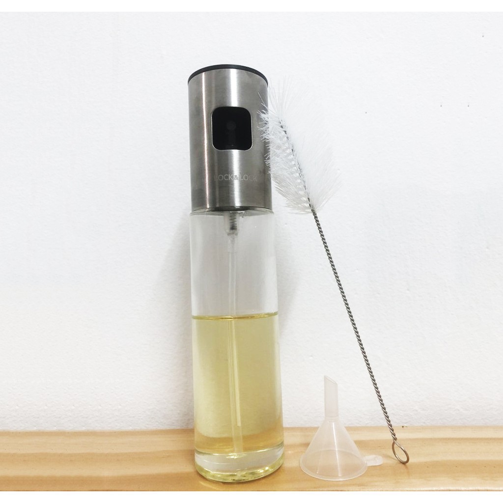 Bình xịt dầu ăn Lock&Lock CKO109 dung tích 100ML bằng thủy tinh kèm phễu và cọ rửa - BABYHOPHCM
