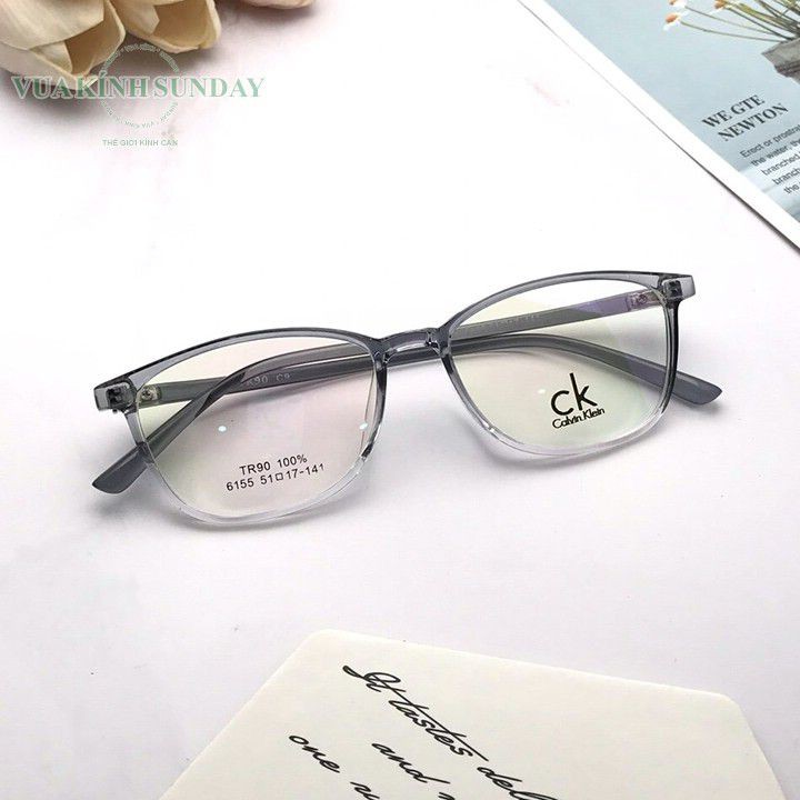 Kính cận có độ theo yêu cầu CKC V126