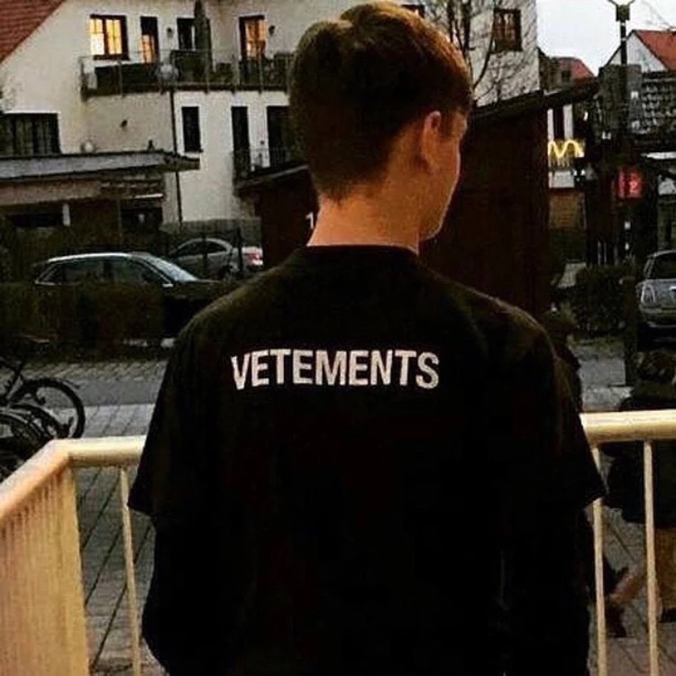 Áo thun Stee Phản quang VETEMENTS CAT Localbrand ICVCVNI Unisex Menwear Cotton