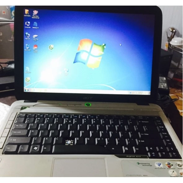 Máy tính laptop văn phòng giá rẻ cho các shop khởi nghiệp