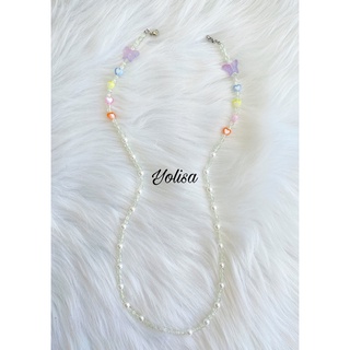 Dây đeo khẩu trang xỏ hạt cườm trong và charm bướm