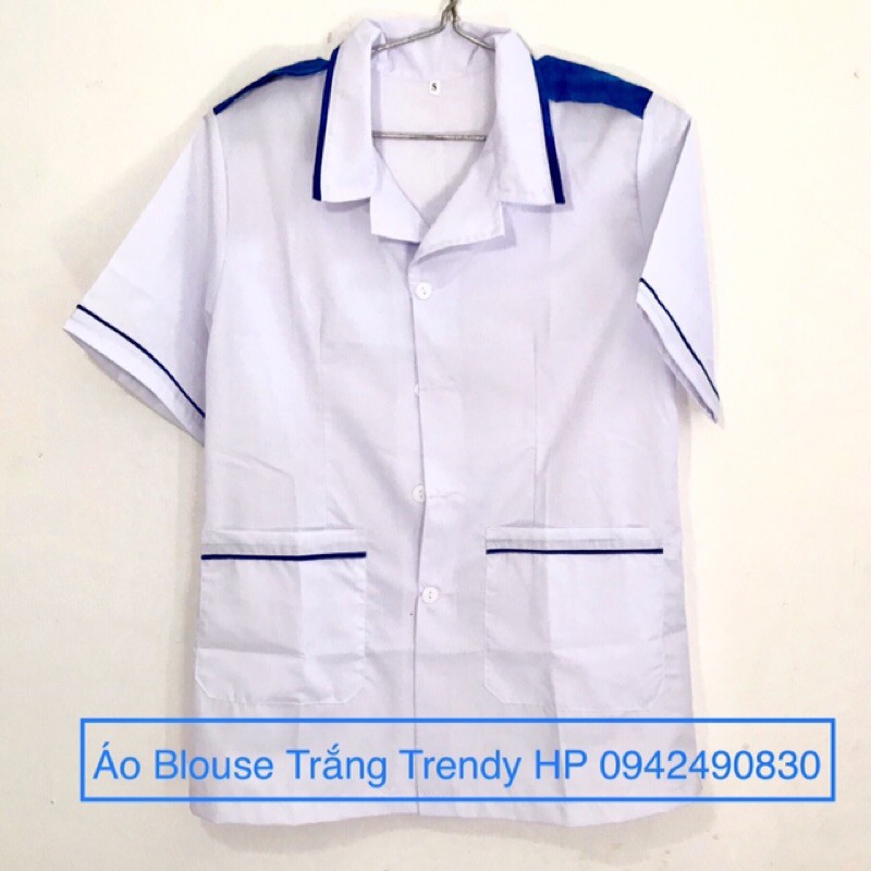 Áo Blouse Trắng Điều Dưỡng Nam Nữ Có Viền Xanh Và Cầu Vai - Áo Blu Điều  Dưỡng, Y Tá Cho Thực Tập Sinh | Shopee Việt Nam